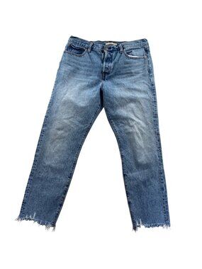 Levis Premium Womens Wedgie  Jeans Size 32 Blue Light Denim Straight Leg Frayed